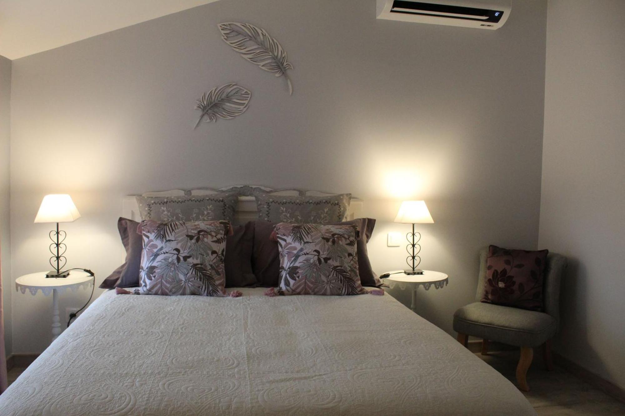 La Douce Charentaise Bed & Breakfast Merignac  Exterior photo