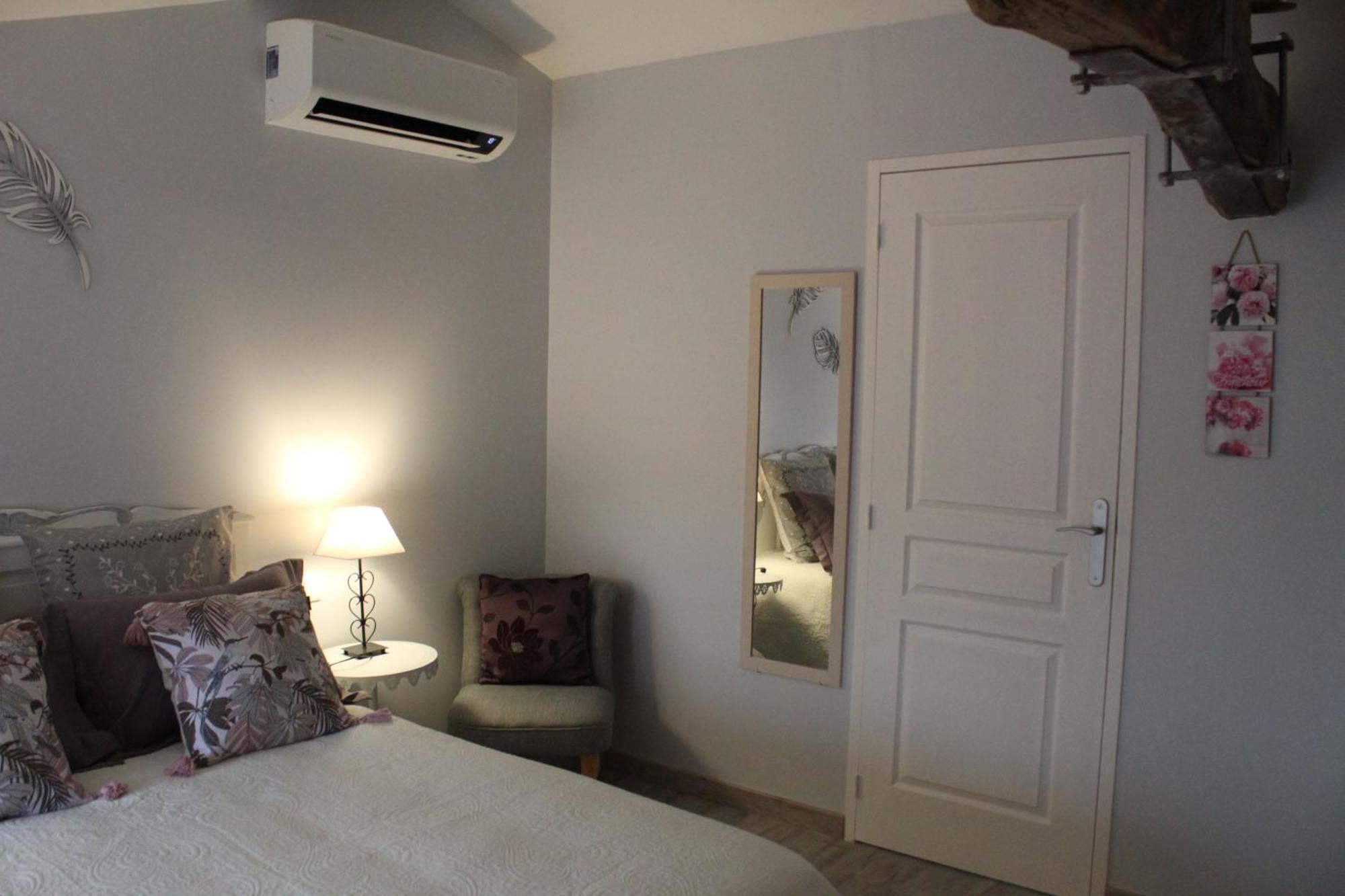 La Douce Charentaise Bed & Breakfast Merignac  Exterior photo
